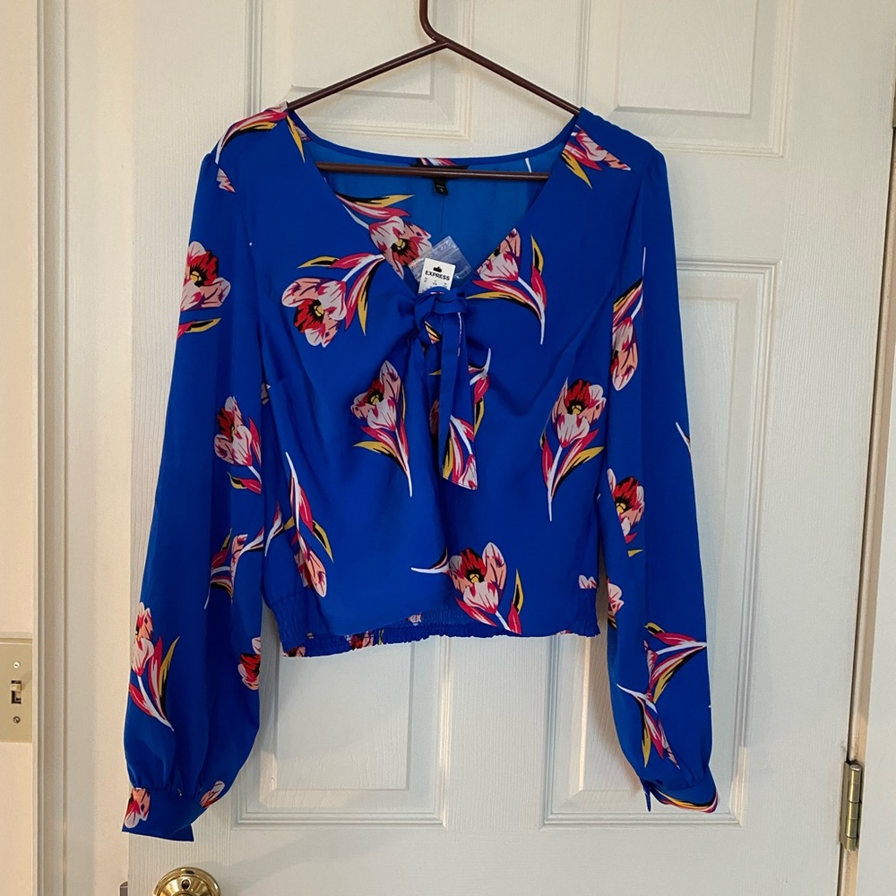 Woman's express Large blue flower silk shirt